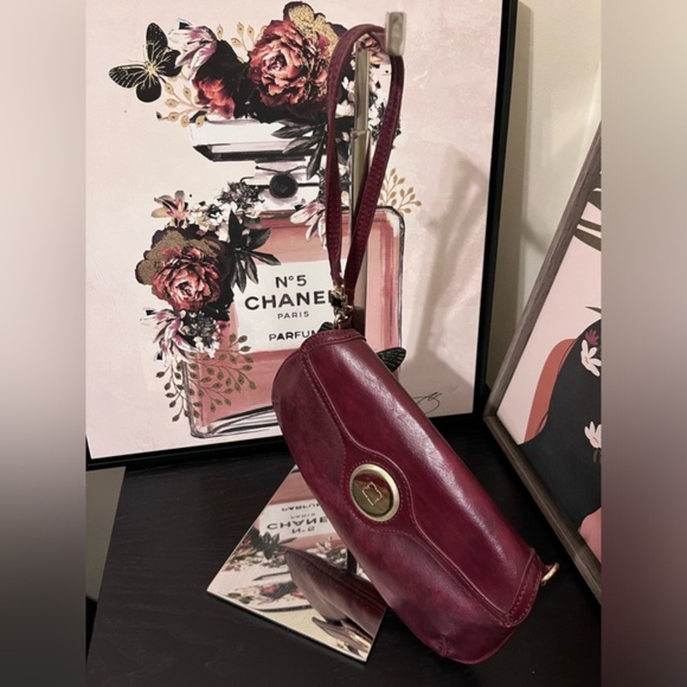 Liz Claiborne Maroon Wristlet/Small Shoulder Bag